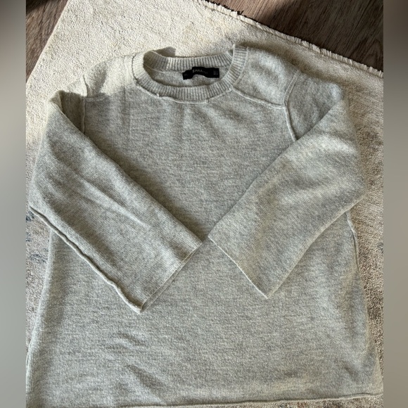 Zara knit - Picture 1 of 2